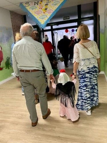 abuelos16-1748017150.jpg